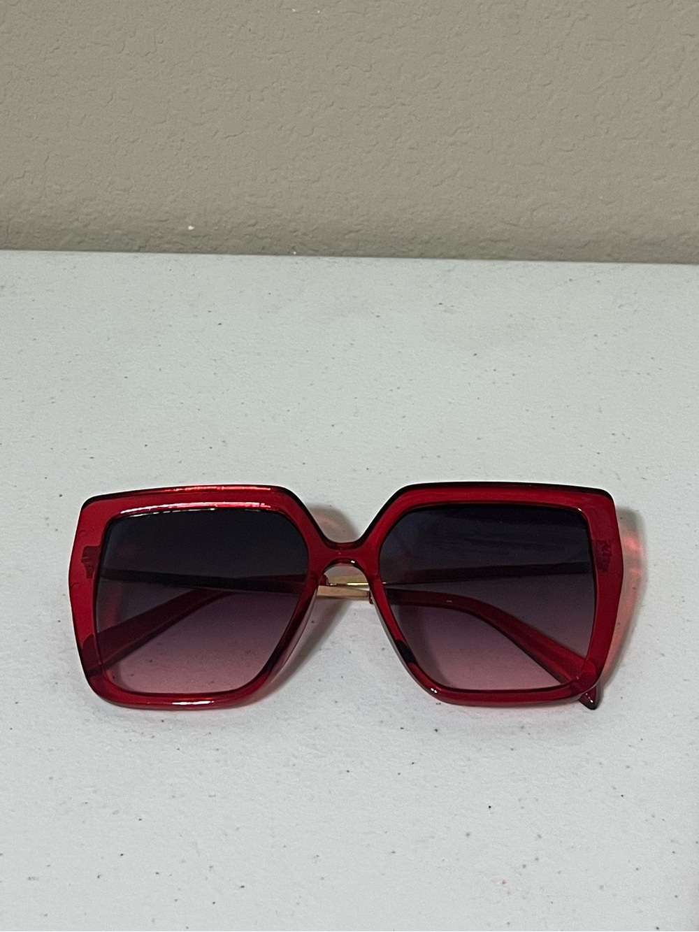Women's Red Square Sunglasses - Fashion Frame